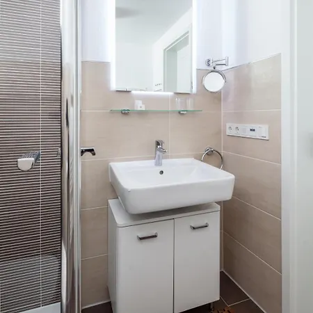 Appartementhaus Bracht - Toewer-suite *